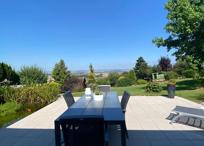 Сasa de vacaciones Wunderschoenes Mit Fernblick, Unweit Von Limburg Und Rhein-main-gebiet